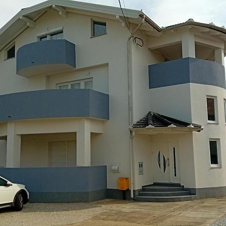 ווליקה גוריצה Apartman De מראה חיצוני תמונה